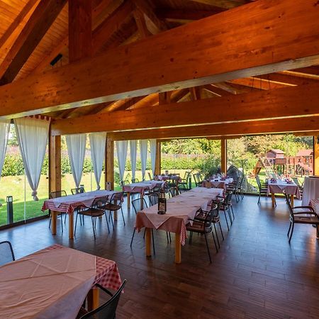 B&B Restoran Bosiljevo エクステリア 写真